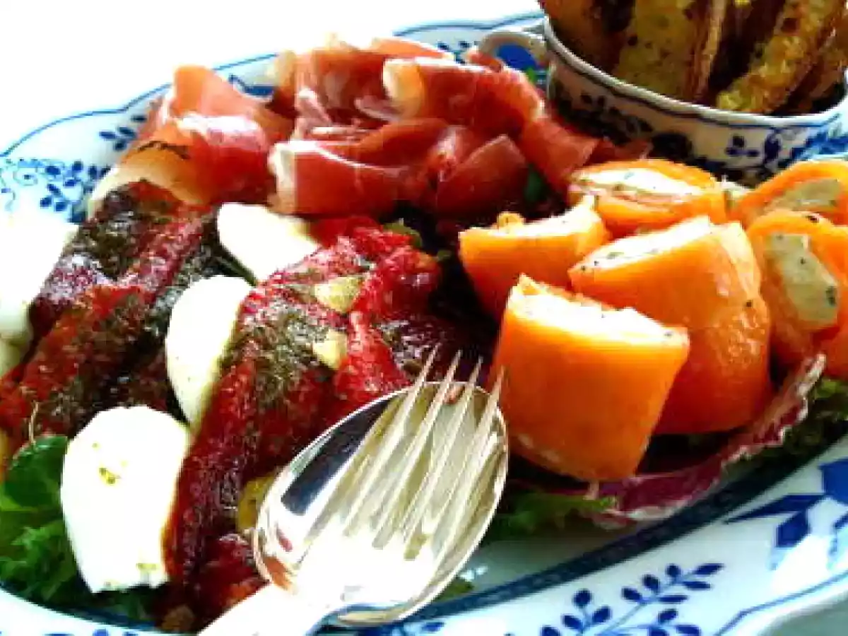 POIVRONS À LA PROVENCALE À L'AIL, L'HUILE D'OLIVE & BASILIC