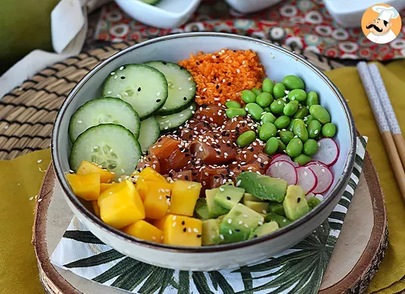 Poké bowl au saumon - Recette Ptitchef