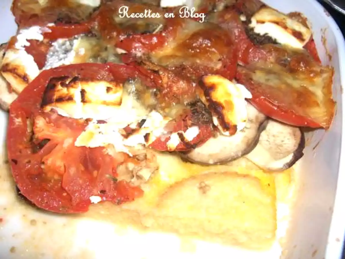 POLENTA A L'AUBERGINE, TOMATE, AU CHEVRE ET A LA MOZARELLA