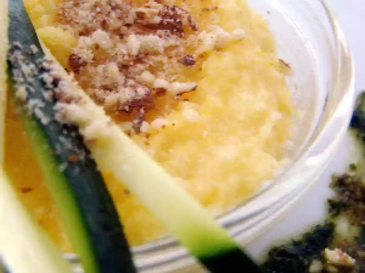 Polenta cremeuse cuite au lait ribot, courgettes crues et jus de coriandre... - photo 2