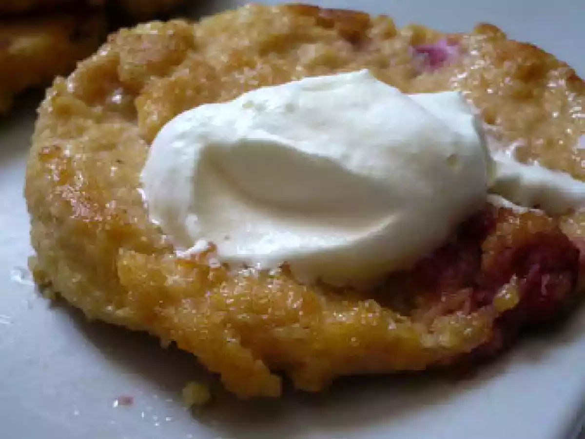 Polenta de fraises et chantilly de rhubarbe - photo 3