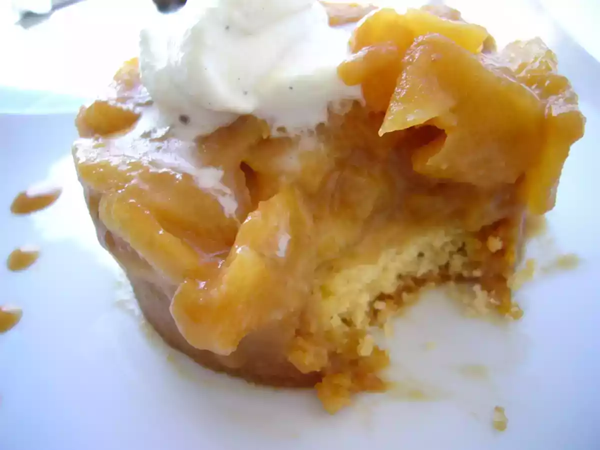 POMMES AU CARAMEL BEURRE SALE SUR SABLE