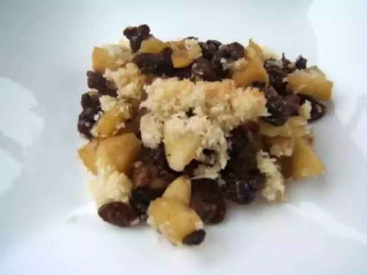 Pommes caramélisées au rhum en crumble à la noix de coco - photo 3