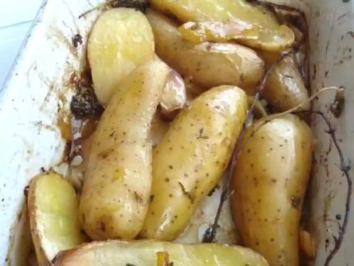 POMMES DE TERRE A L'ECORCE DE CITRON ET A L'AIL - photo 2