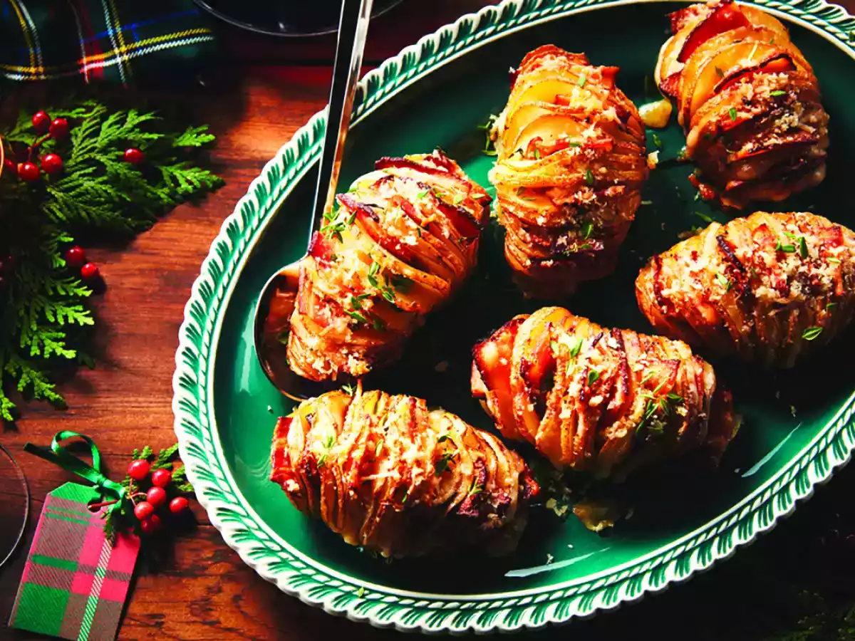 Pommes de terre à la suédoise farcies de cheddar et de bacon