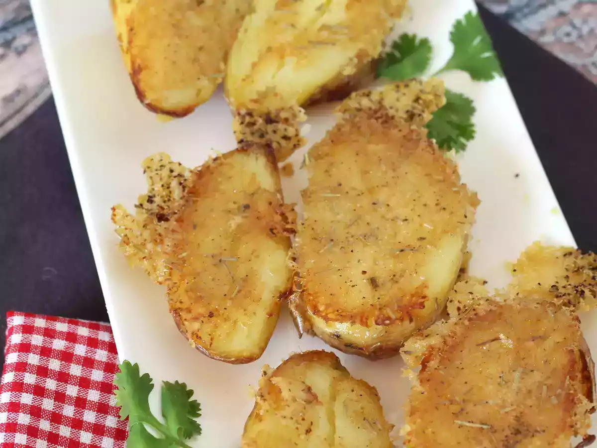 Pommes de terre croustillantes au parmesan, la recette économique que tout le monde adore ! - photo 2