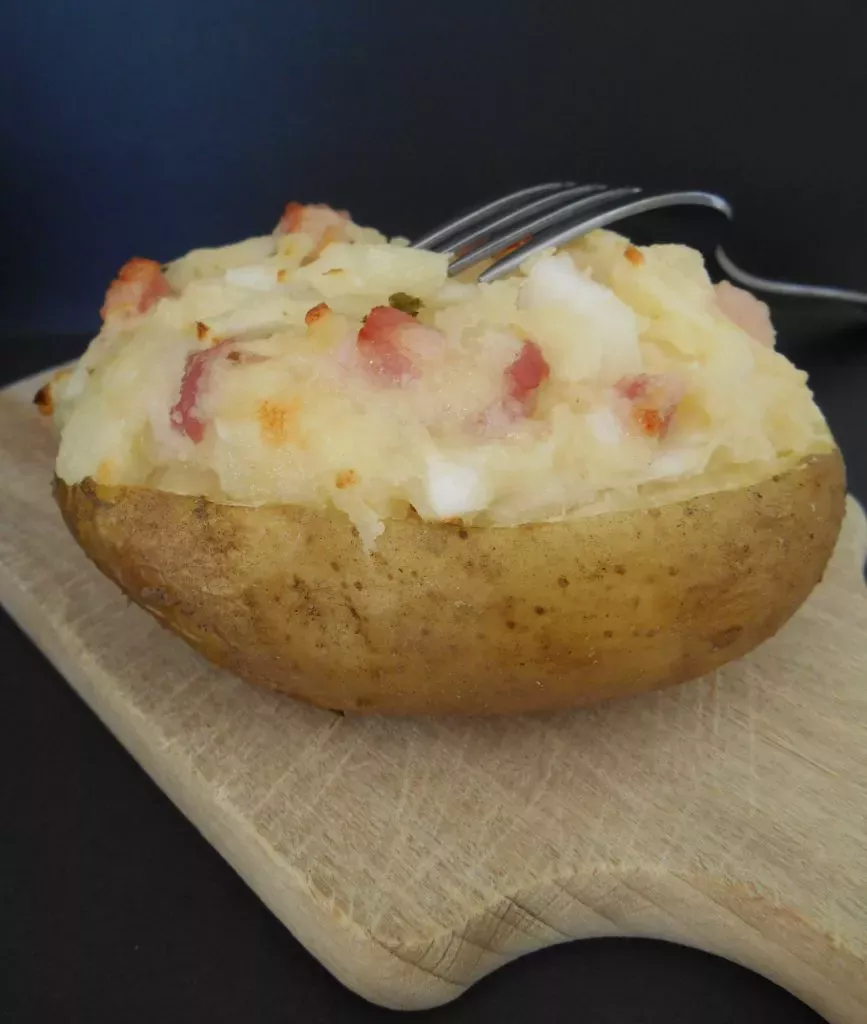 Pommes de terre farcies à la savoyarde : découvrez les recettes de cuisine  de Femme Actuelle Le MAG
