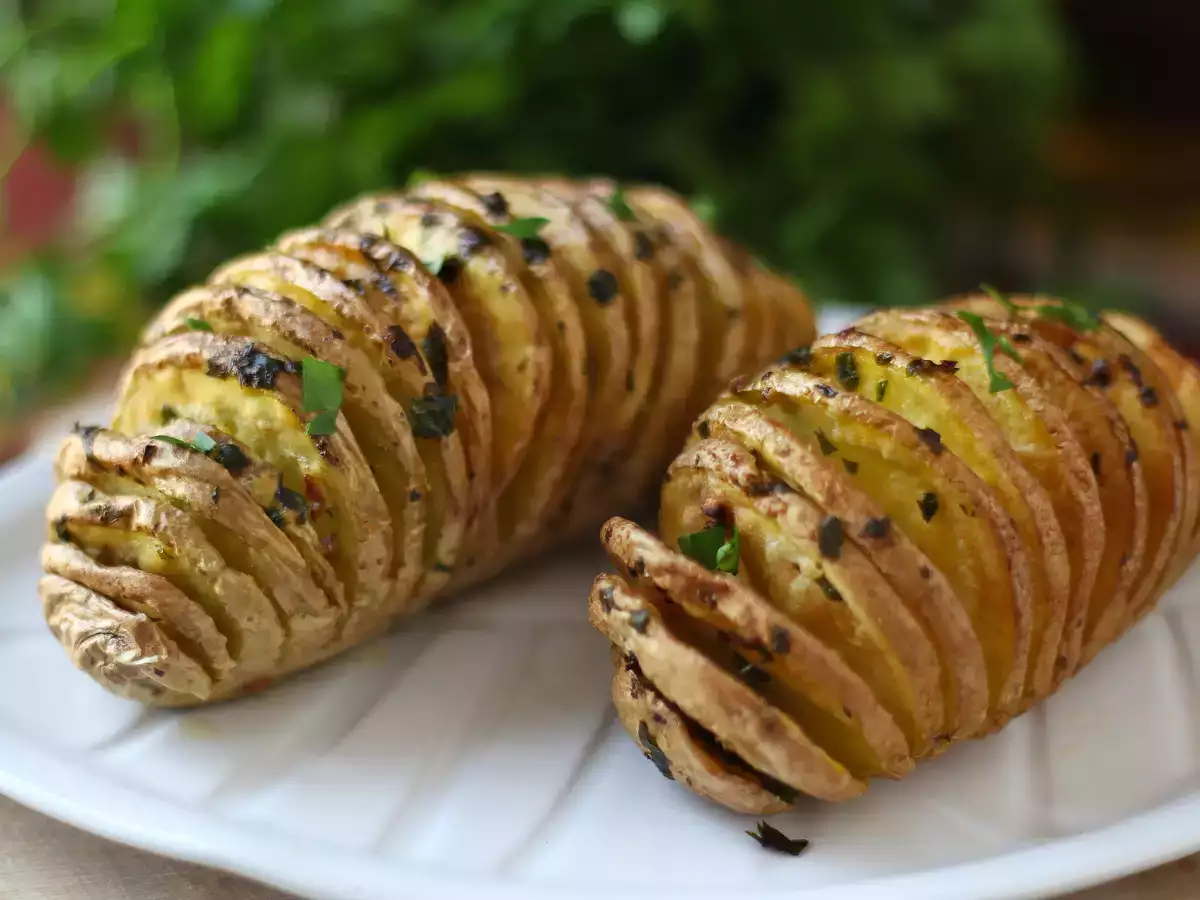 Pommes de terre Hasselback au air fryer : croustillantes, fondantes et ultra faciles ! - photo 6