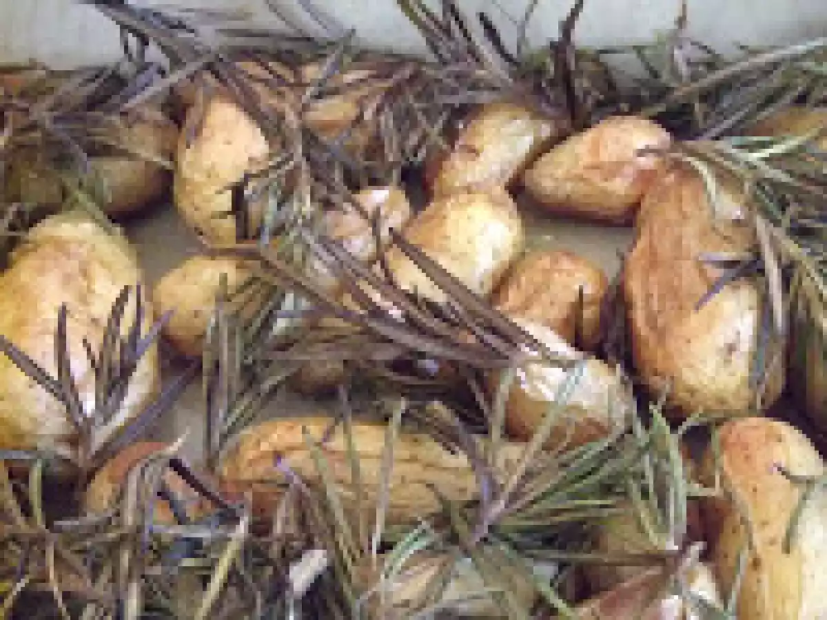 Pommes de terre rattes au romarin