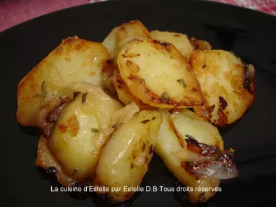 Pommes De Terre Sautees A L Oignon Et Au Thym Recette Ptitchef