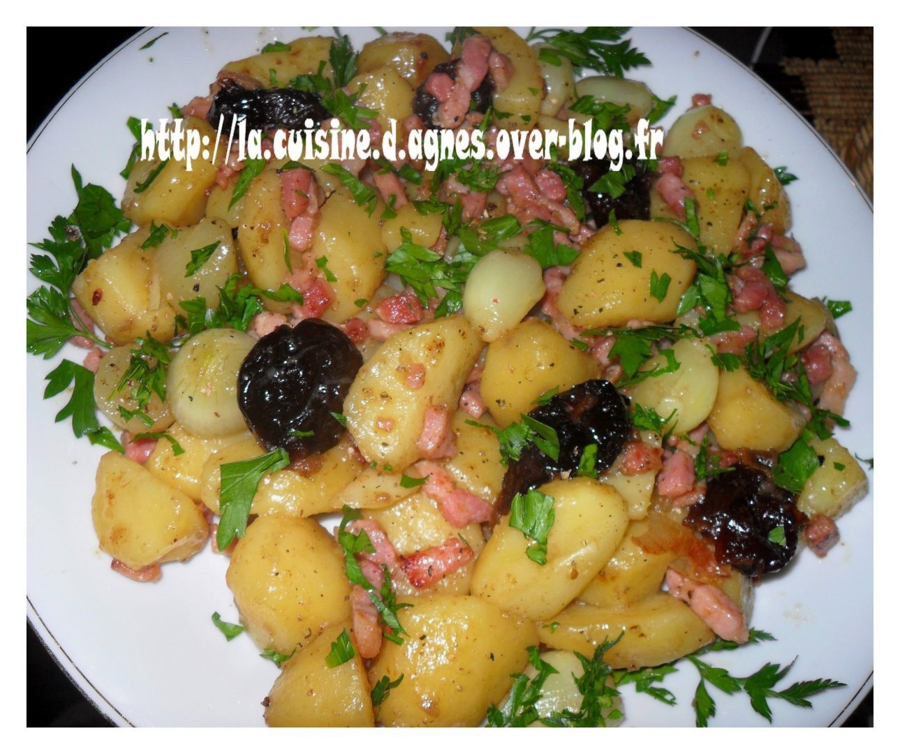 Pommes de terre sautées aux lardons et aux pruneaux Recette Ptitchef