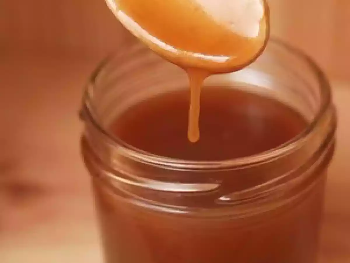 Pommes sur pain d'épices, noix et caramel au beurre salé - photo 4