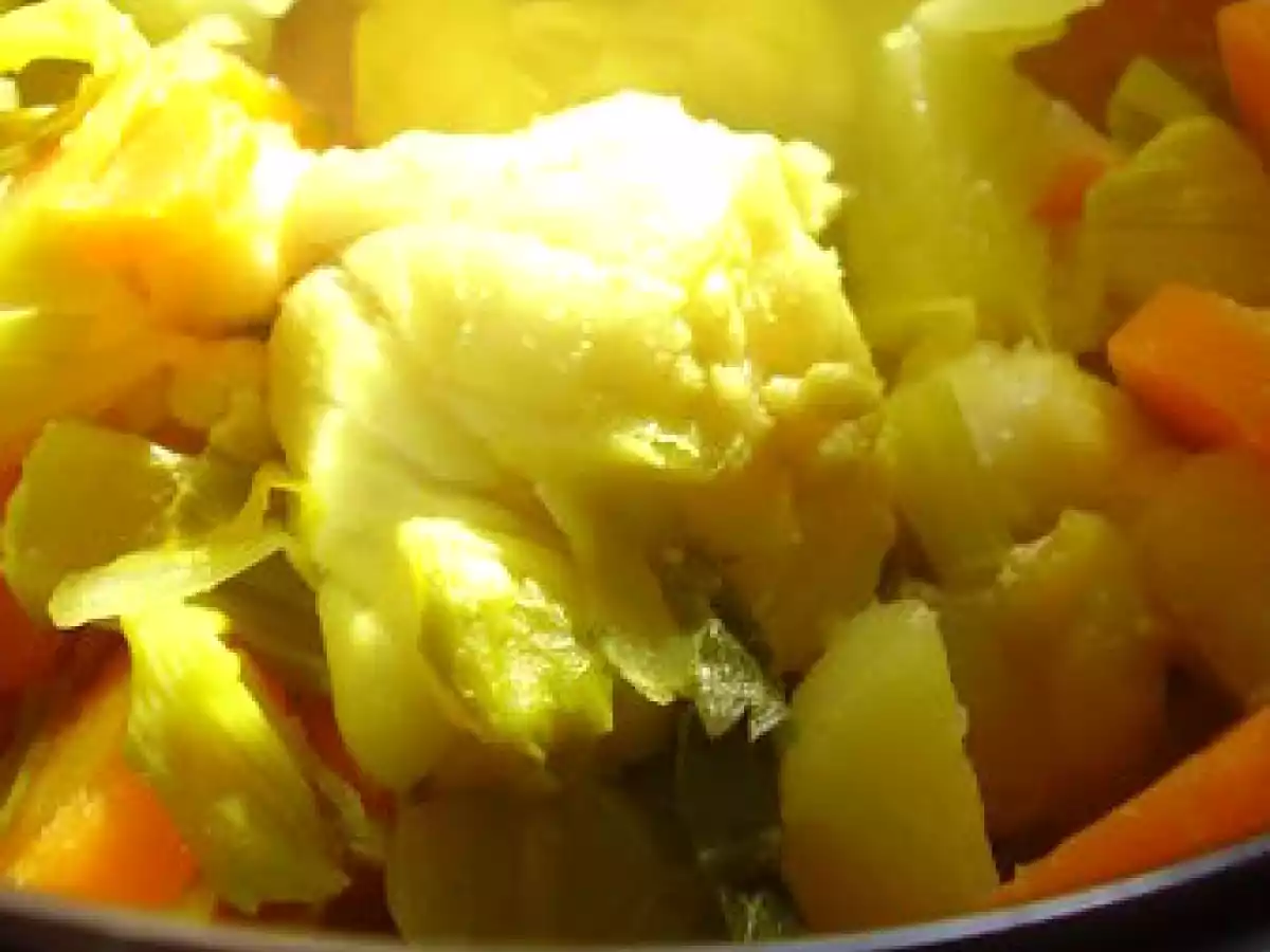 Pot-au-feu de lotte au curcuma.