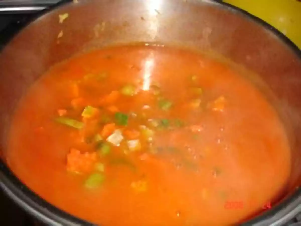 Potage aux tomates et poivrons aux petits légumes - photo 3