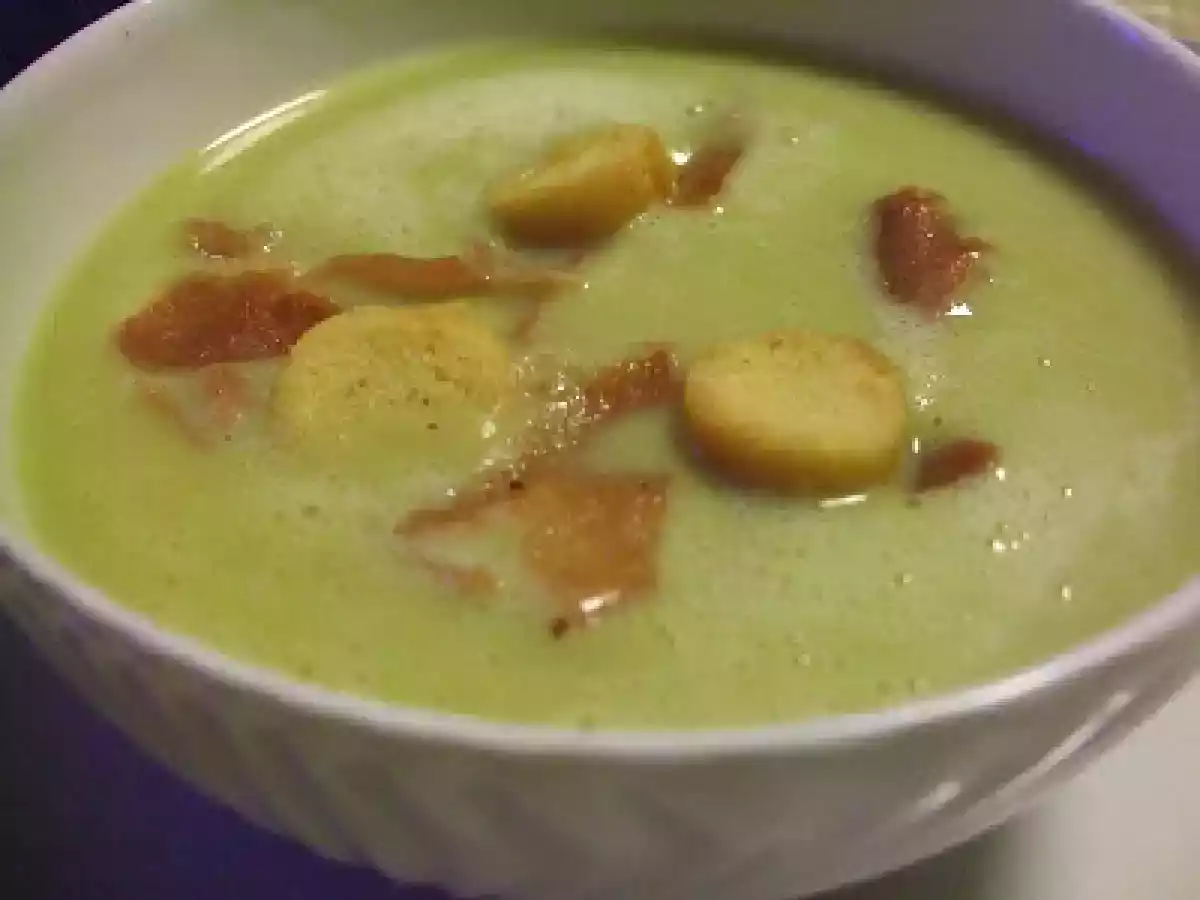 Potage Saint-Germain (pois-bacon)