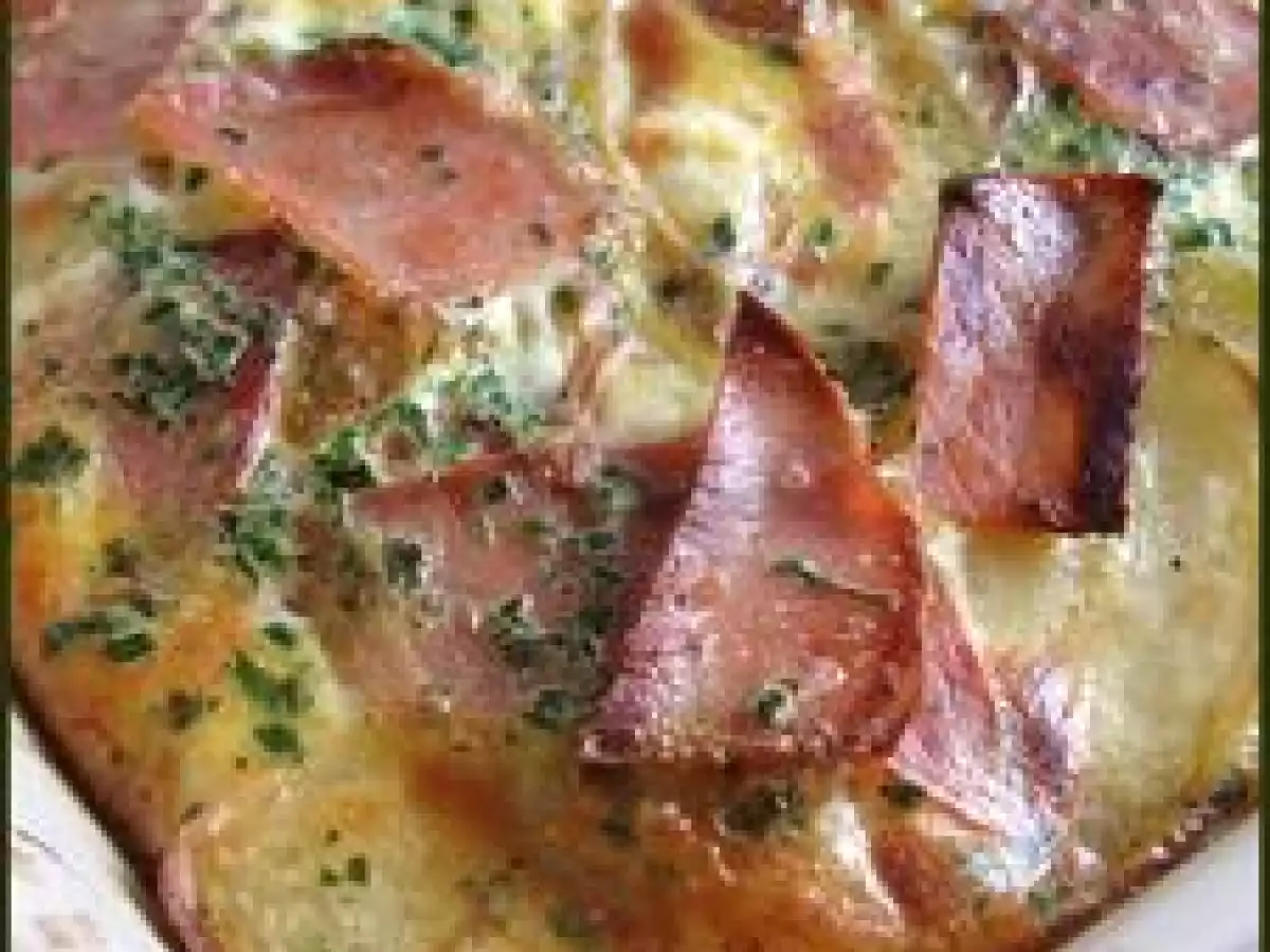 Potato frittata, frittata aux pommes de terre, à l'oignon et au bacon - photo 3