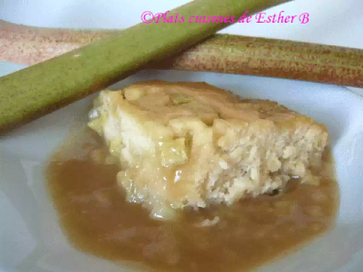 Pouding à la rhubarbe