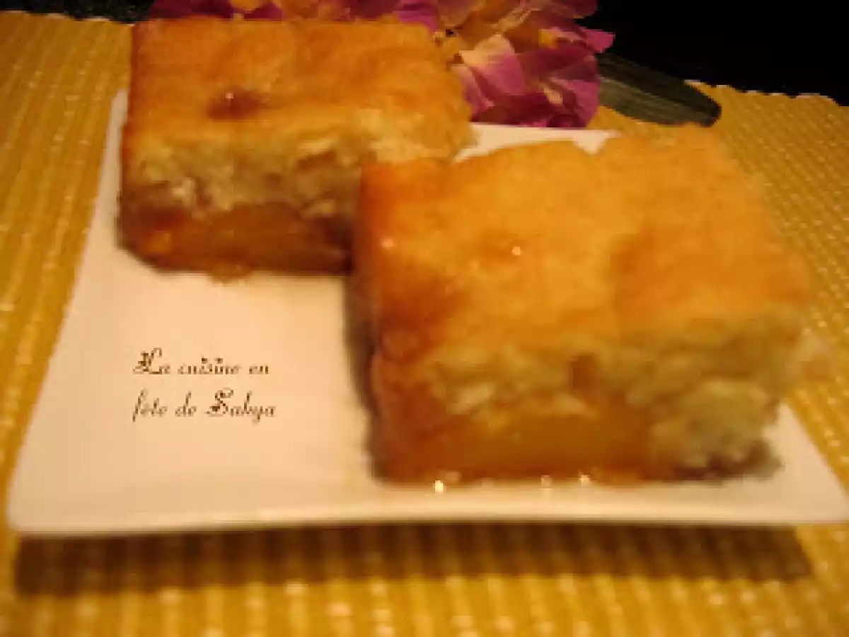 Pouding aux pêches et à l'érable