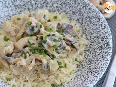 Poulet crémeux aux champignons et riz : Recette de Poulet crémeux aux  champignons et riz