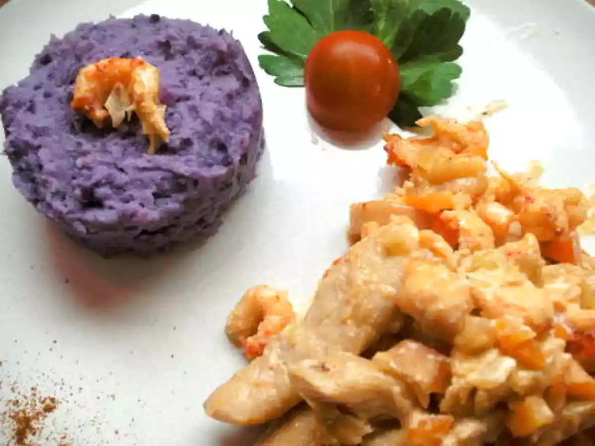 Poulet aux écrevisses et sa purée violette
