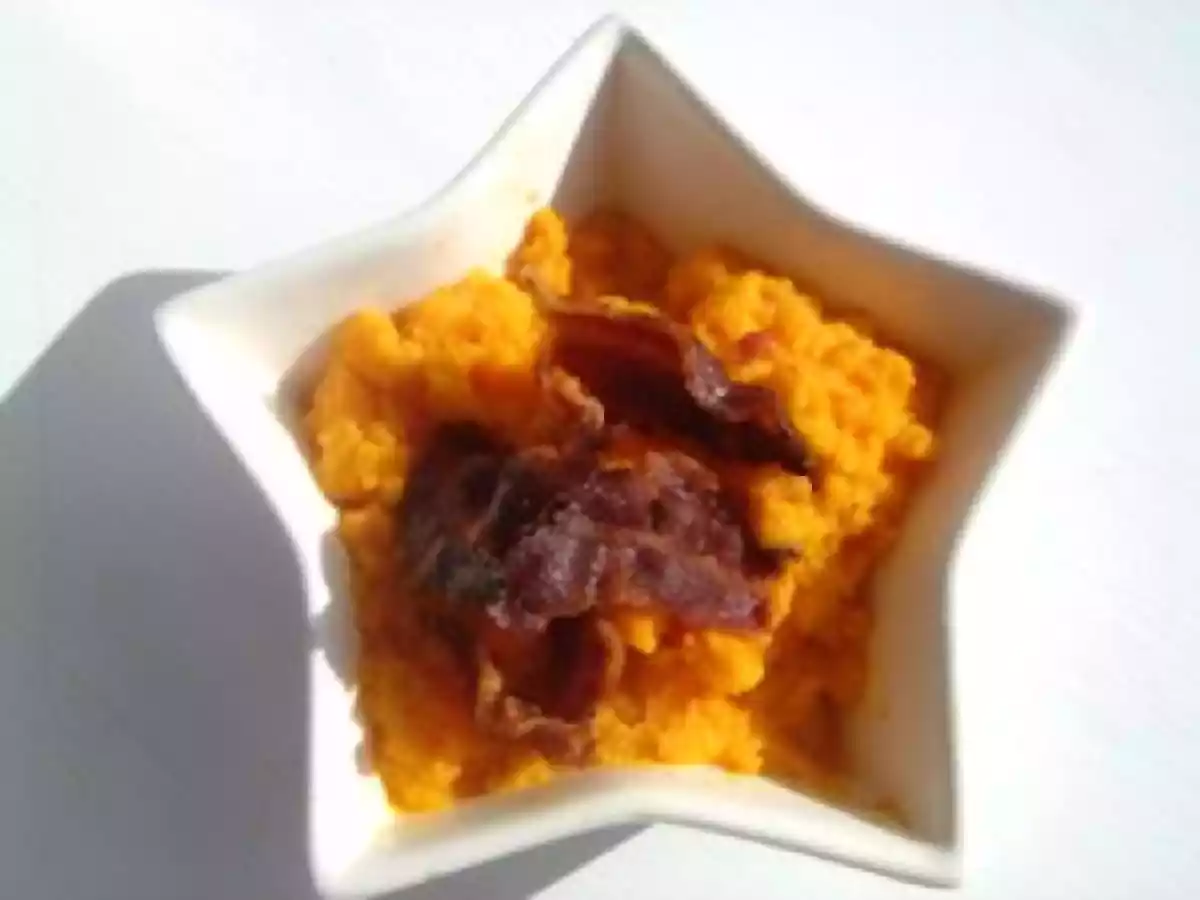 Poulet aux raisins et Purée de carottes au curcuma - photo 3