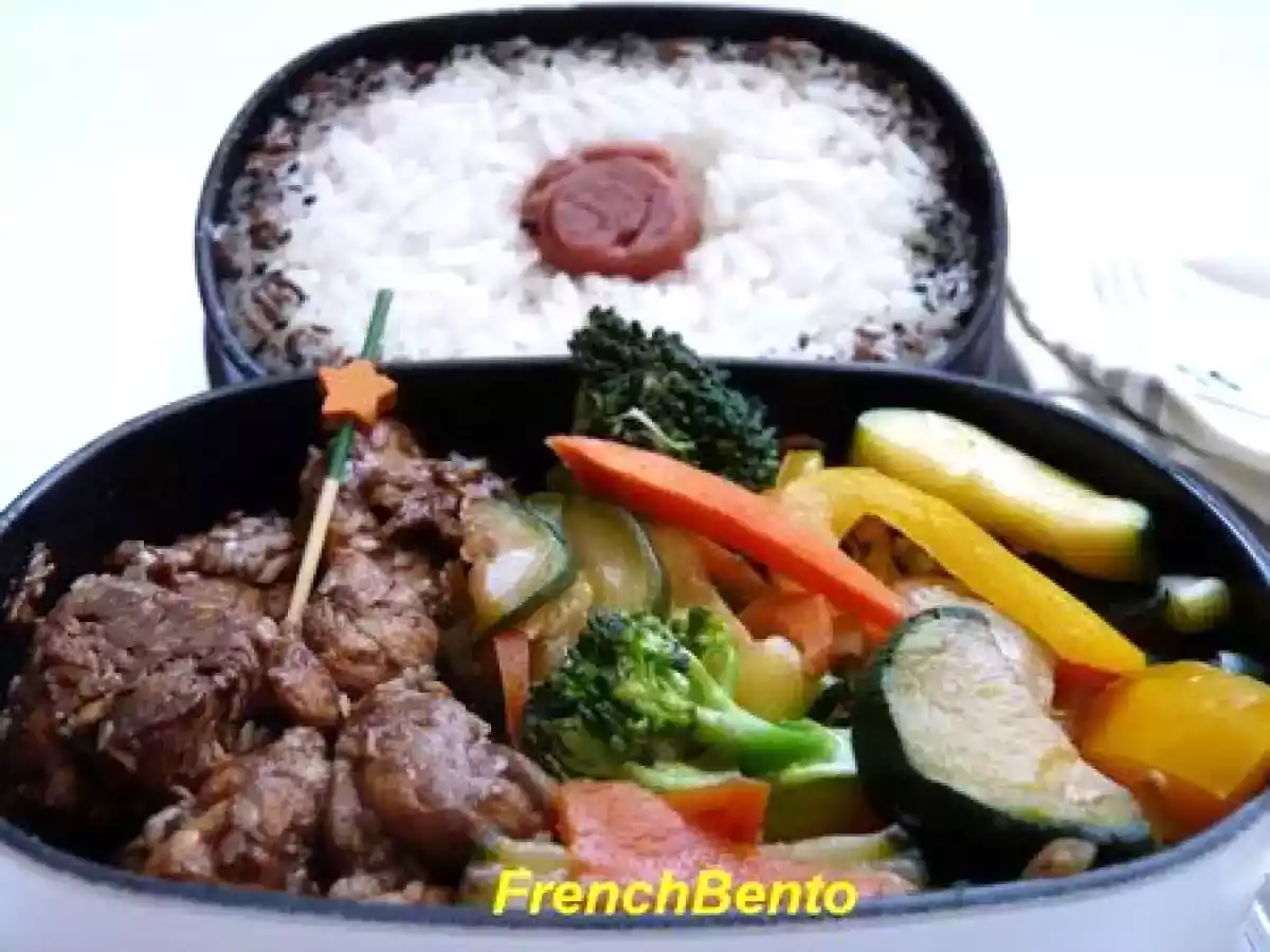 Poulet hoi sin et légumes sautés