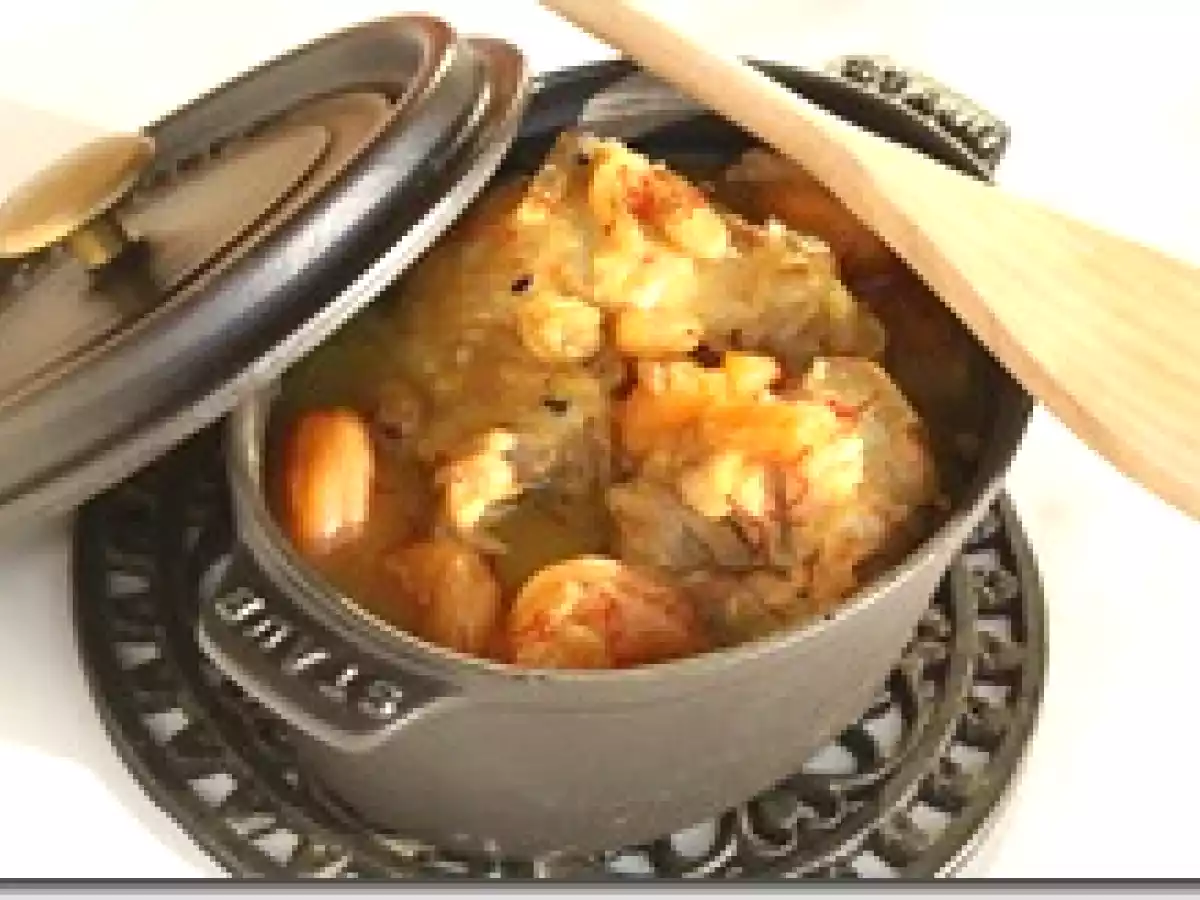 Poulet Mijoté à la Bière, aux Oignons Rouge et au Safran