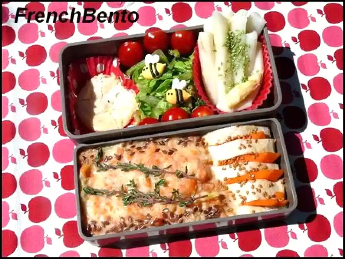 Poulet moelleux à la vapeur et écrasé carotte pomme de terre