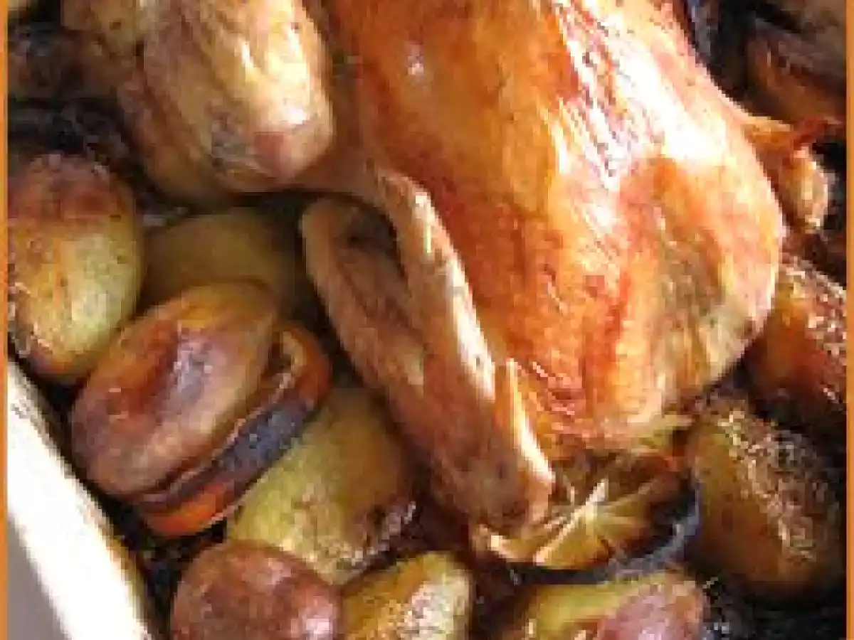 Poulet rôti et pommes de terre au four