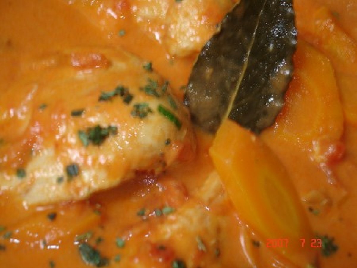 Recette de poulet tomate crème au vin blanc
