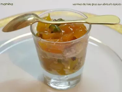 Pour les fêtes, verrines de foie gras aux abricots épicés