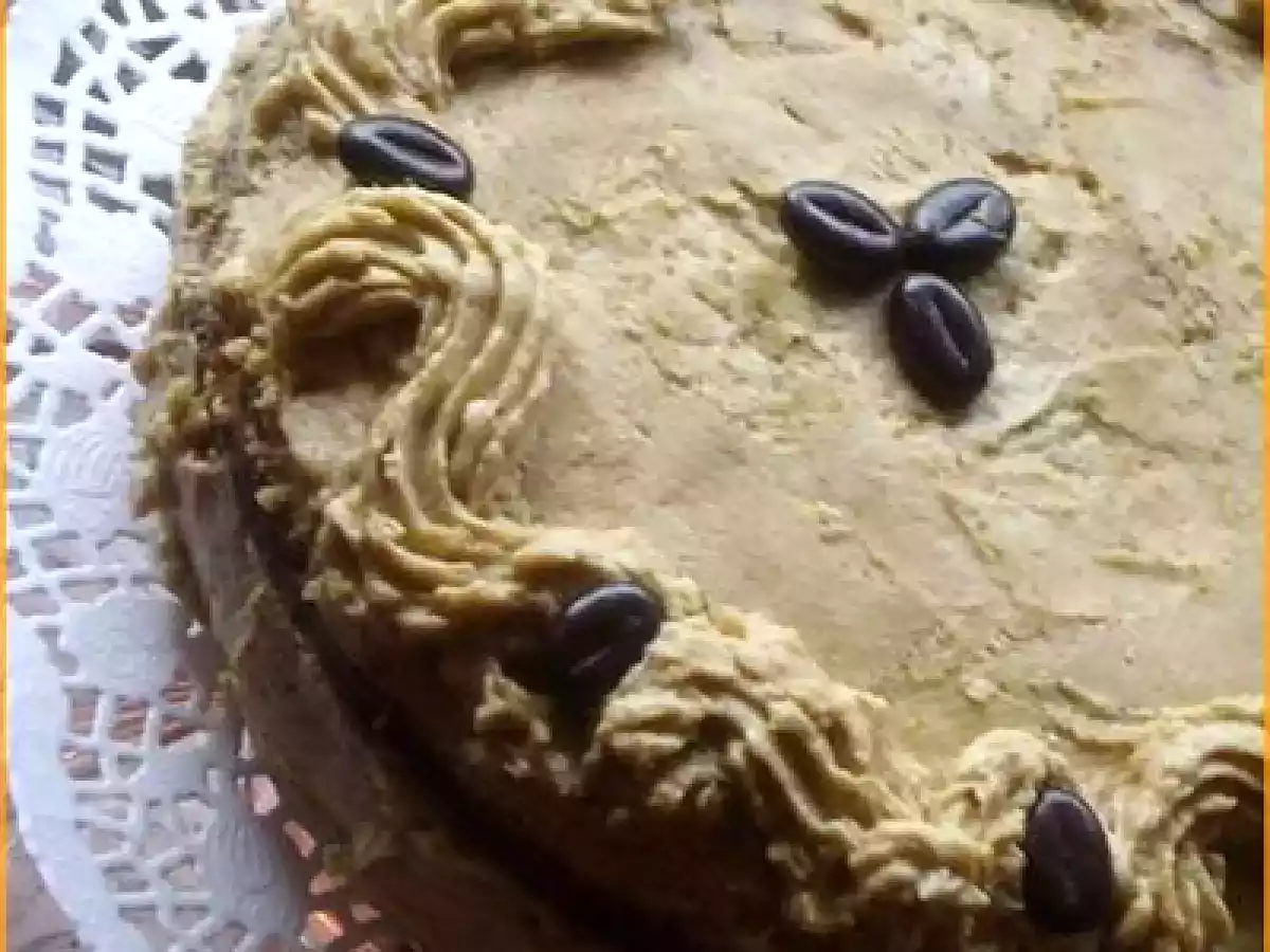 Pour votre anniversaire, voulez-vous danser grand-mère.? Et manger une part de Moka ?! - photo 2