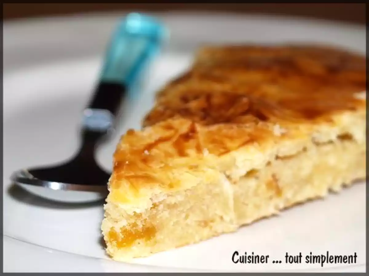 Première Galette des Rois Frangipane - Abricot