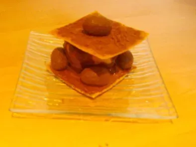 Profiteroles à la mousse au chocolat sur lit de feuilletine à la vanille - photo 2