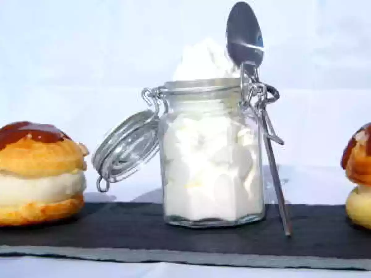 Profiteroles à la pomme, caramel et chantilly au Cidre - photo 2