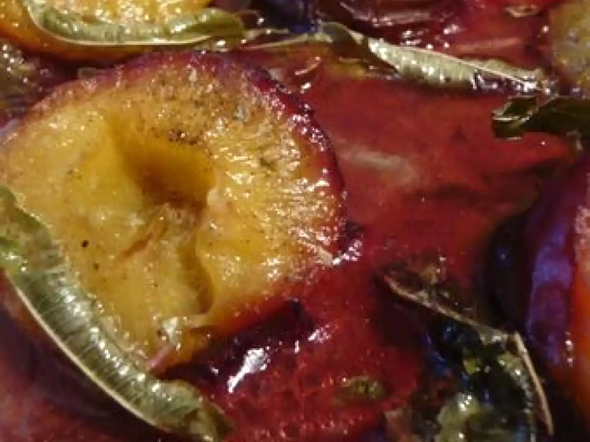 Prunes rôties au miel et à la verveine !