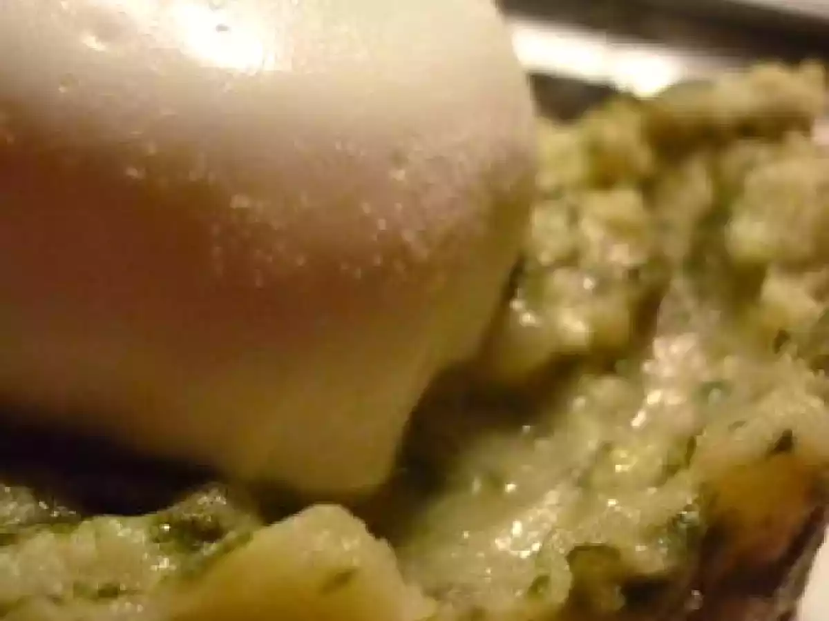 Purée bicolore épinard, pommes de terre, parmesan, et oeuf poché