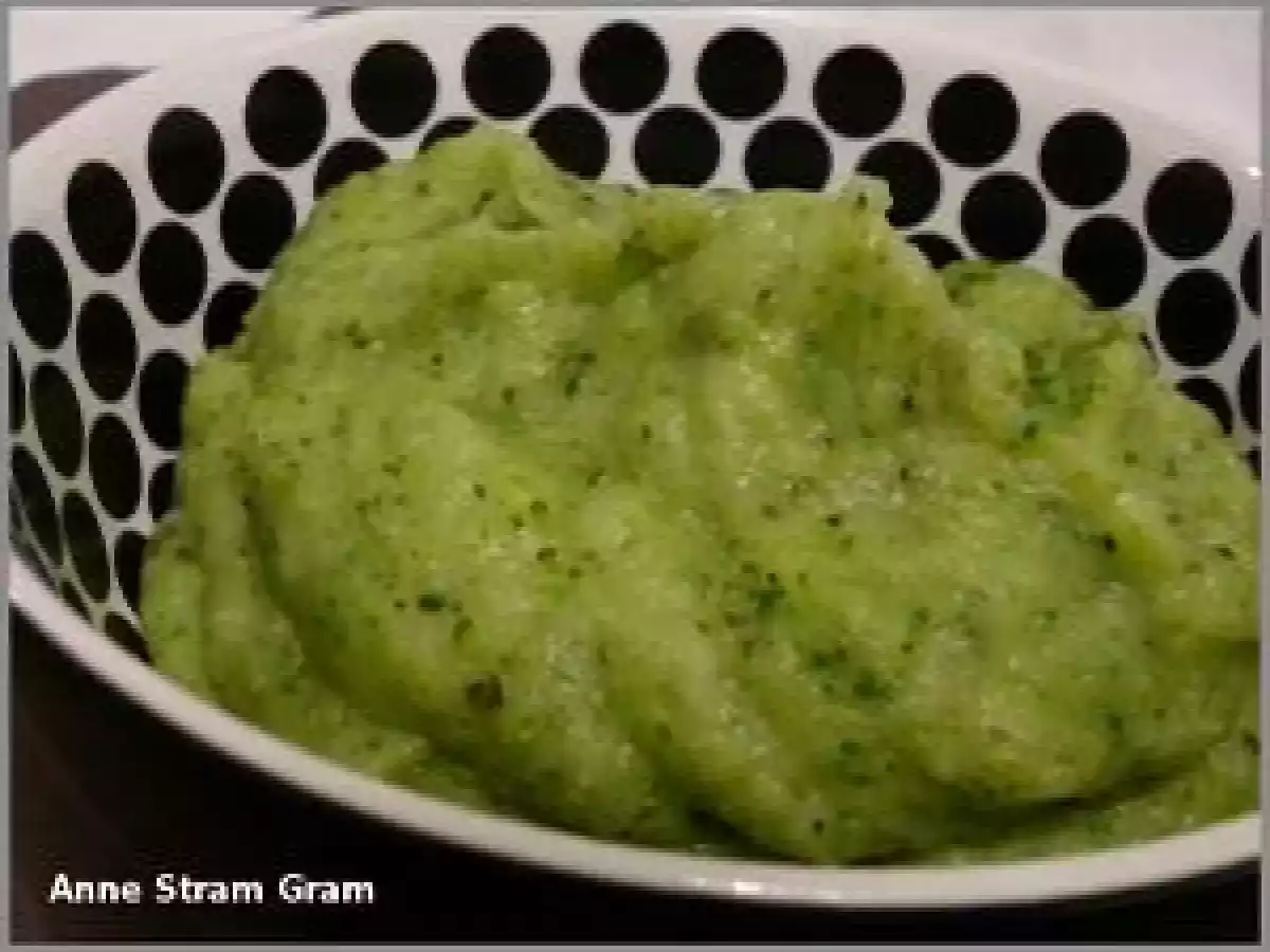 Purée de pommes de terre et de brocoli