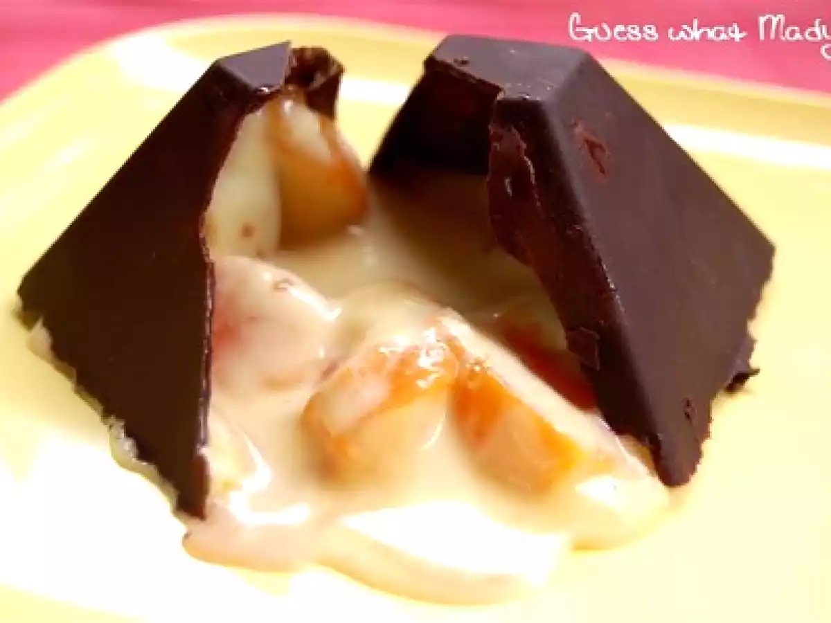 Pyramide croquante de chocolat noir et son intérieur coulant - photo 3