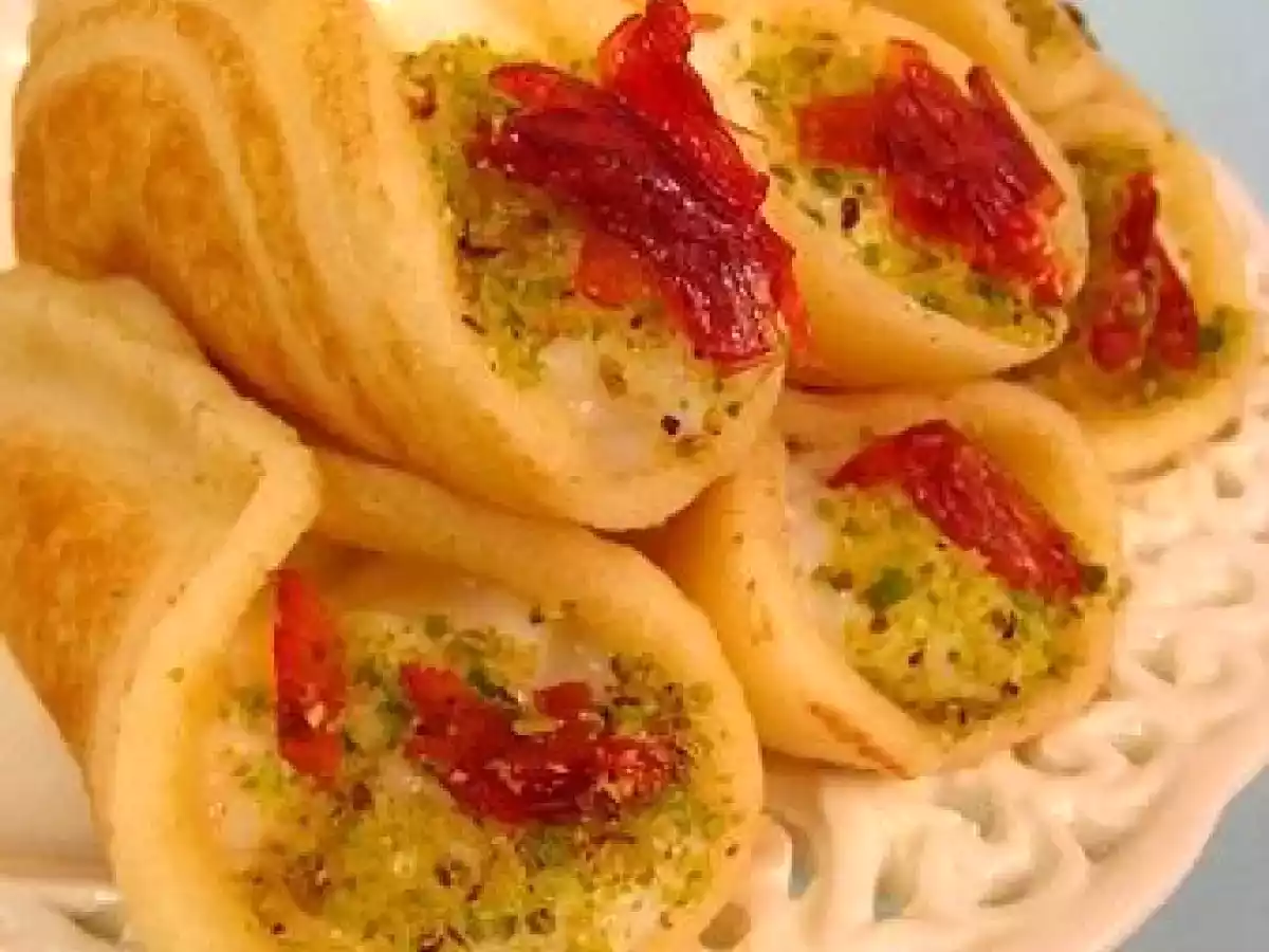 Qatayef Assafiri ou mini baghrirs farcis a la Qechta