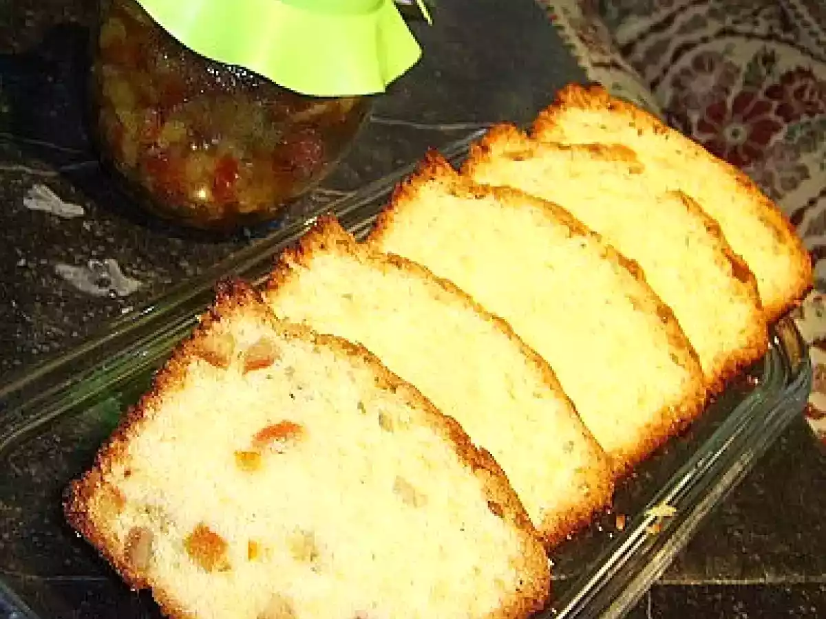 Quatre quart aux écorces d'oranges confites