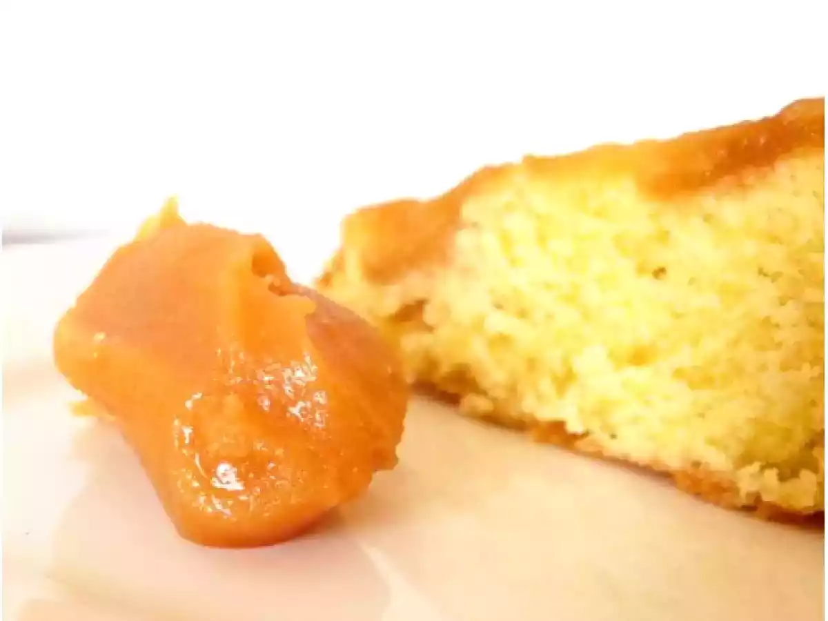 Quatre-quart aux pommes façon tatin