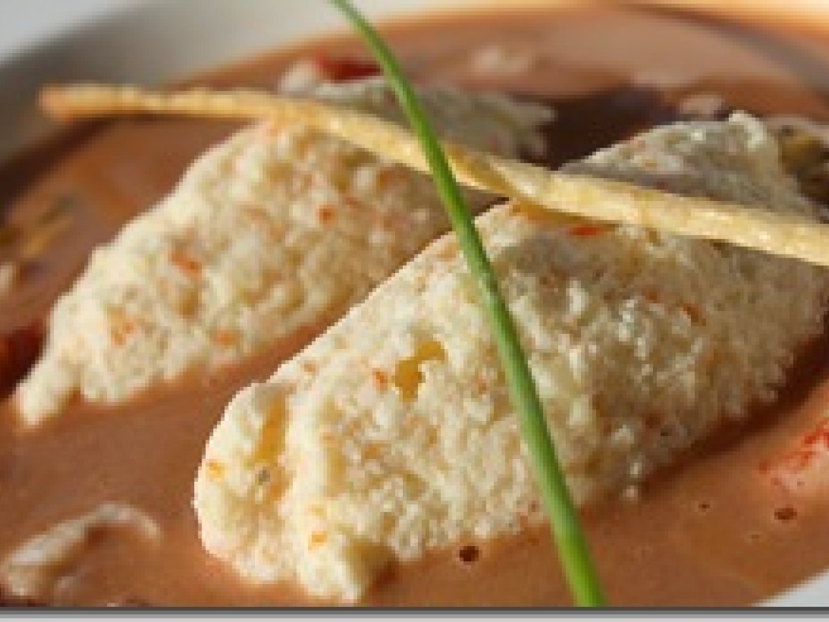 Quenelle légère de poisson et bisque de langoustine aux coquillages Recette Ptitchef