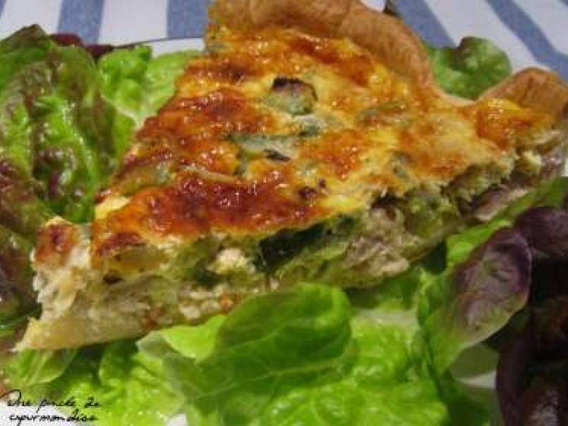 Quiche au thon et à la courgette