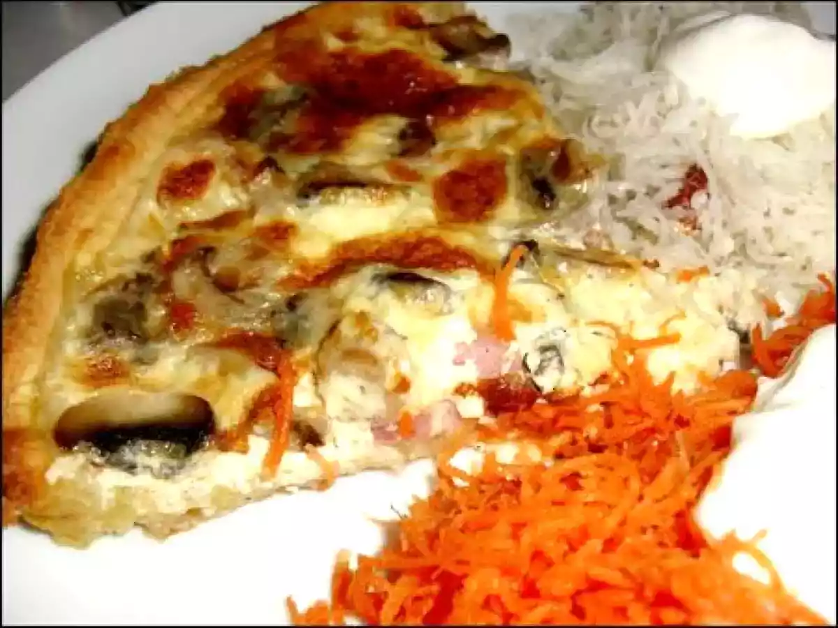 Quiche aux champignons, lardons et mozzarella