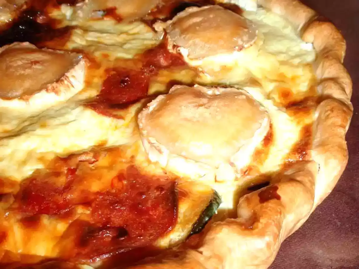 Quiche courgette, chèvre & chorizo