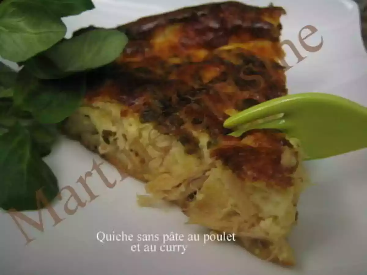 Quiche sans pâte au poulet et au curry