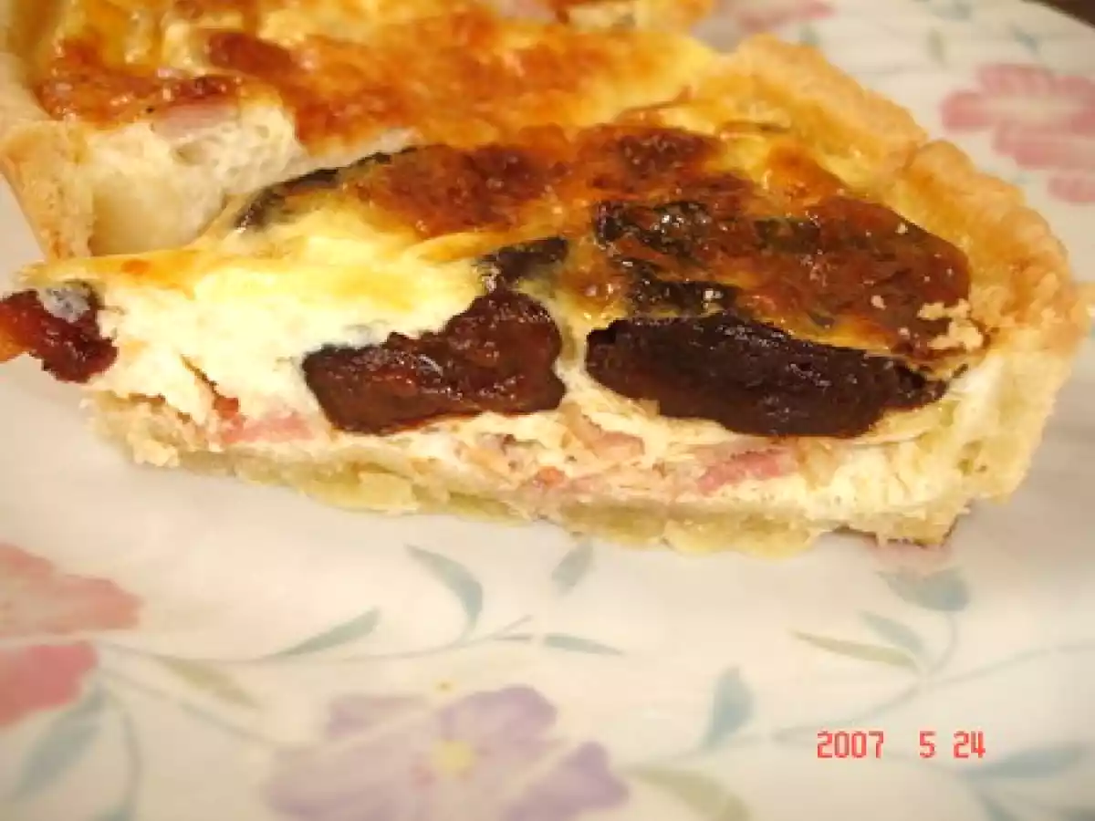 Quiches au lardons fromage, aux pruneaux lard fumé et aux courgettes jambon - photo 4