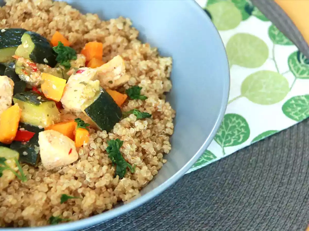 Quinoa aux légumes et poulet