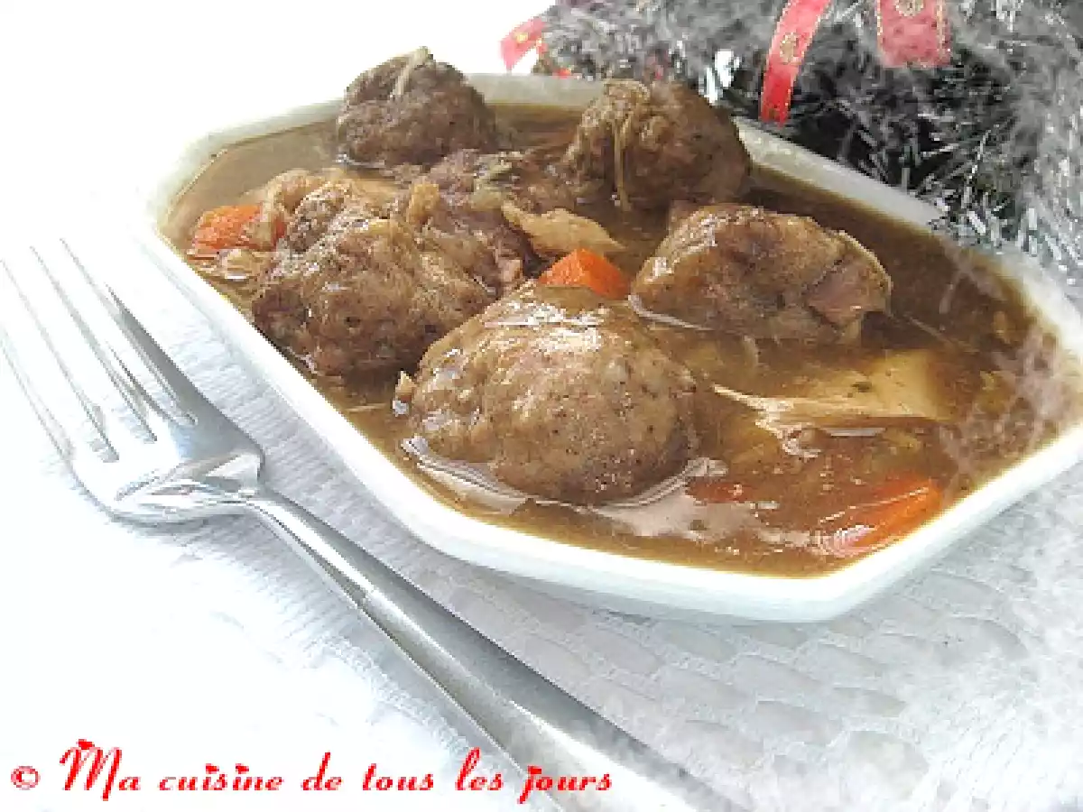Ragoût de pattes et de boulettes